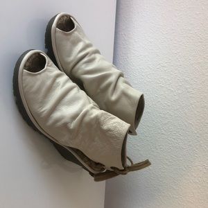 Fly London Leather Shoes 9 /39